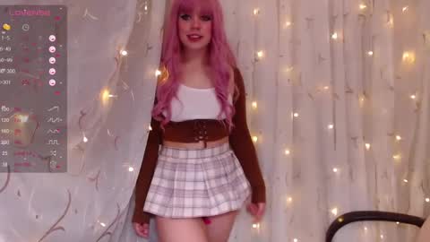 Kira online show from 12/18/24, 09:04