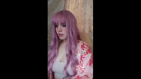 Kira online show from 01/04/25, 11:43