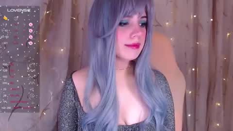 Kira online show from 02/18/25, 11:33