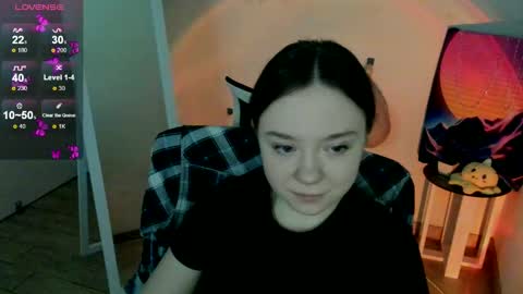 Snapshot of _margoqueen_ chatting on 02/27/25, 12:43 Margo online show from 02/27/25, 12:43
