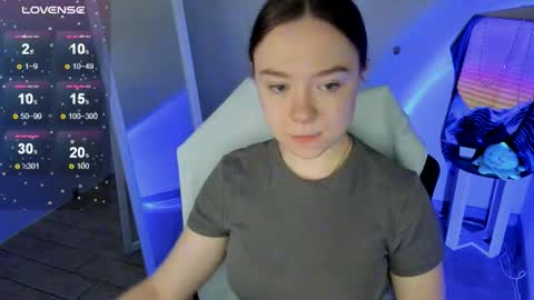 Snapshot of _margoqueen_ chatting on 10/03/25, 06:32 Margo online show from 10/03/25, 06:32