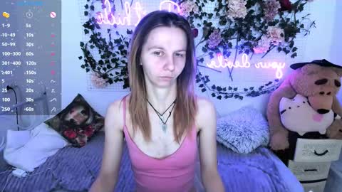 Scarlett online show from 12/16/25, 02:33