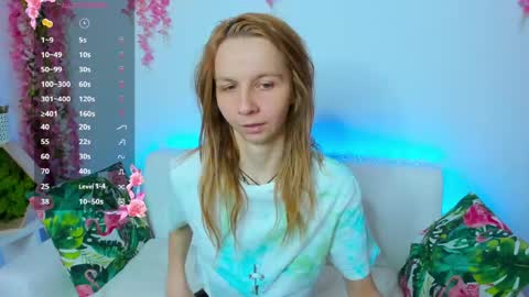Scarlett online show from 05/16/26, 11:53