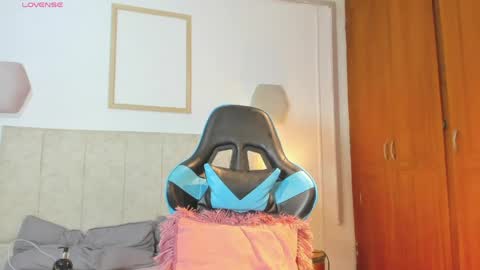 Maria online show from 04/24/26, 06:43