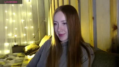 Snapshot of _marianne_ chatting on 01/14/25, 01:26 online show from 01/14/25, 01:26