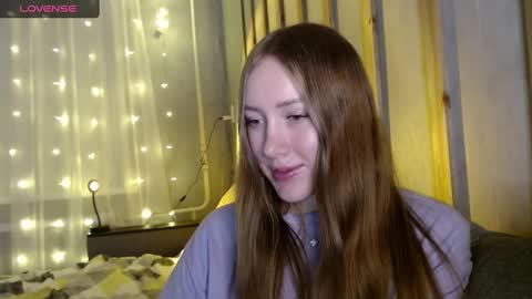 Snapshot of _marianne_ chatting on 01/24/25, 04:39 online show from 01/24/25, 04:39