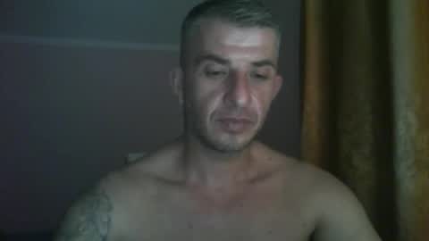 Snapshot of _marrrio chatting on 11/15/25, 07:43 _marrrio online show from 11/15/25, 07:43