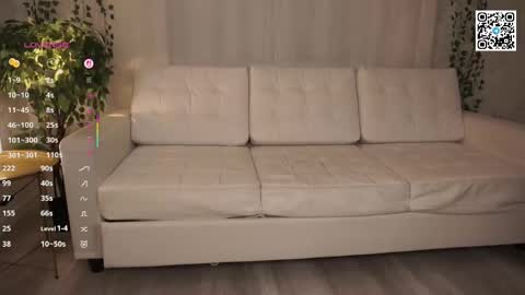  Gwen  online show from 03/22/26, 09:07