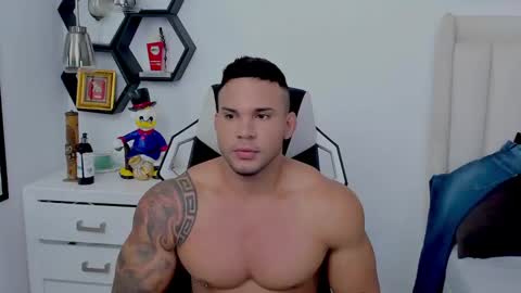 Snapshot of _matthew_santos_ chatting on 12/12/24, 10:31 _matthew_santos_ online show from 12/12/24, 10:31