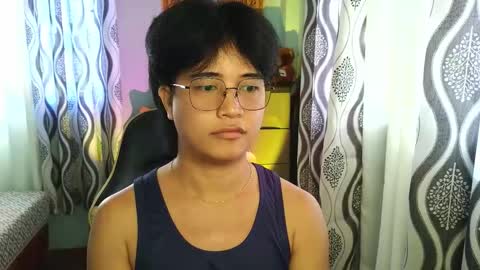 MAX Dont forget to follow online show from 12/20/25, 02:18