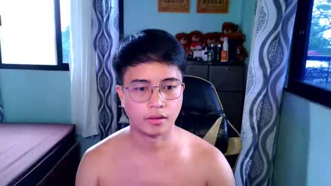 MAX Dont forget to follow online show from 02/17/26, 08:00