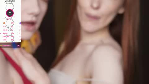 Elva and Kate  online show from 04/10/26, 07:24