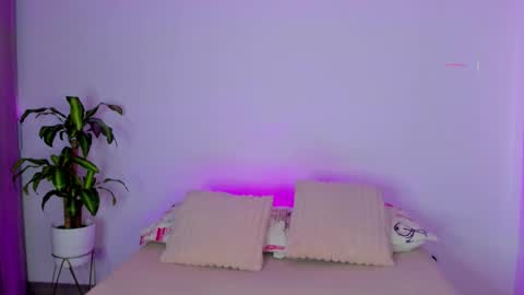 Meel online show from 11/09/25, 01:31