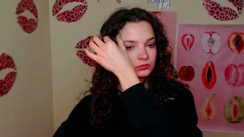 Susie online show from 02/18/26, 07:04