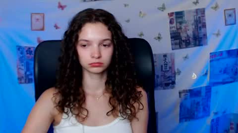 Susie online show from 07/16/26, 12:22