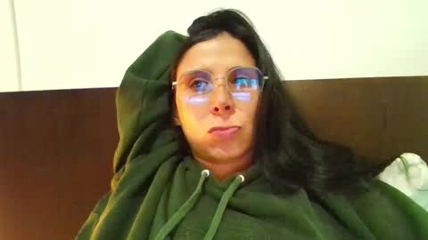 Juli online show from 02/11/26, 02:49