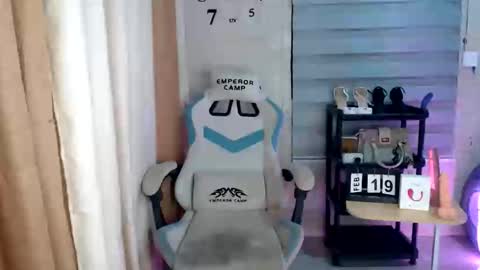 Melly online show from 02/19/26, 01:51