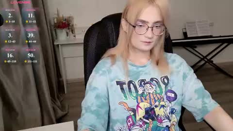 Snapshot of _meow_neko_ chatting on 06/22/26, 03:36 _meow_neko_ online show from 06/22/26, 03:36