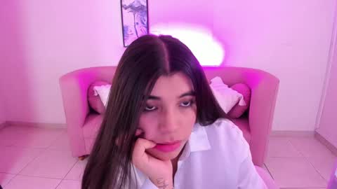  MIa blue 18  online show from 09/23/25, 07:06