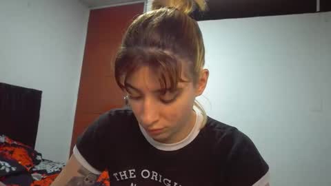 Mia-foster online show from 03/31/26, 01:51