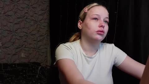 Snapshot of _mia_mason_ chatting on 02/16/25, 05:04 Mia Mason online show from 02/16/25, 05:04