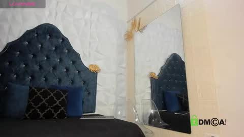 _mia_milf_ online show from 09/22/25, 01:29