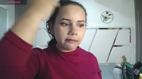  Mia  online show from 09/22/25, 12:51