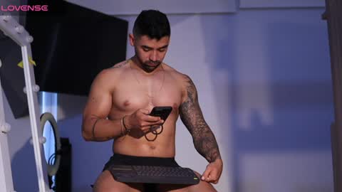 soy mike online show from 12/20/24, 08:23