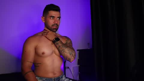 soy mike online show from 10/08/25, 10:29