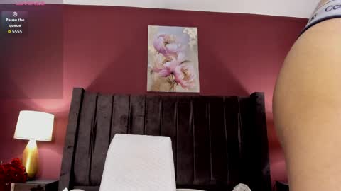 _mila_dyva online show from 06/05/26, 12:00