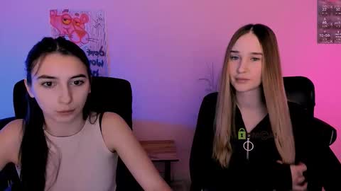 Snapshot of _mila_fire chatting on 02/04/26, 09:48 your Mila online show from 02/04/26, 09:48