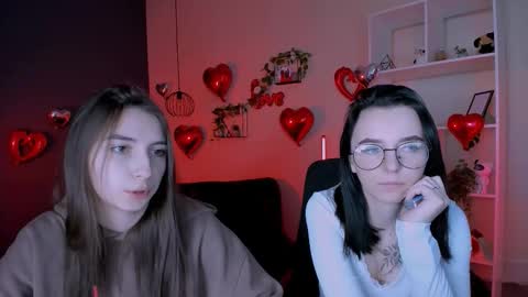 Snapshot of _mila_fire chatting on 02/16/26, 10:00 your Mila online show from 02/16/26, 10:00