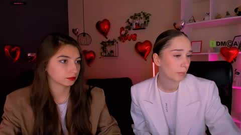 Snapshot of _mila_fire chatting on 02/20/26, 09:32 your Mila online show from 02/20/26, 09:32