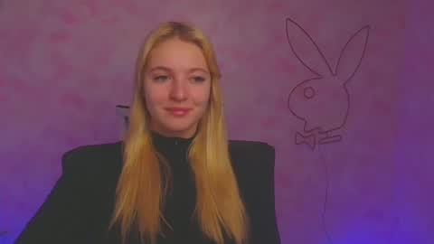 Melanie online show from 12/16/24, 06:43