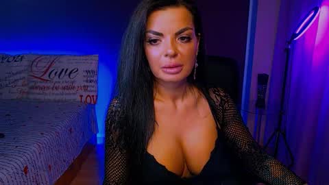 Milani online show from 09/23/25, 05:38