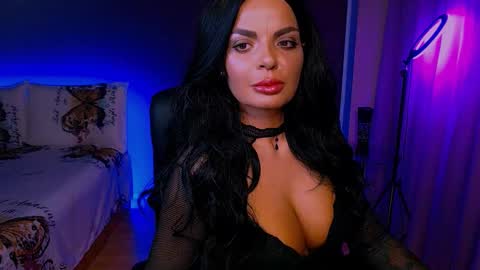 Milani online show from 11/25/25, 06:30