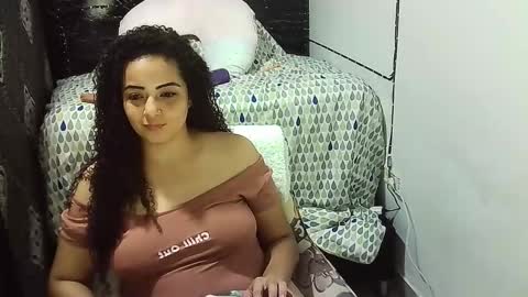 _milf_naughty online show from 10/08/25, 04:21