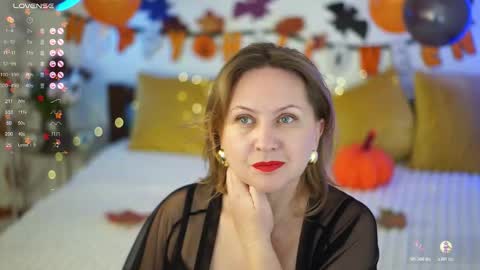 Snapshot of _million_dollarsmile chatting on 10/27/25, 10:30 _million_dollarsmile online show from 10/27/25, 10:30