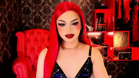 Raven Strauss online show from 05/18/26, 08:58