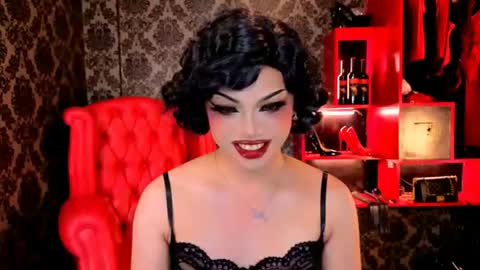 Raven Strauss online show from 07/14/26, 06:07