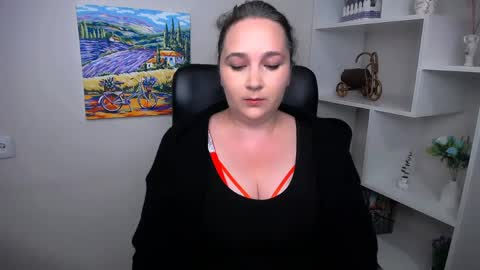 Snapshot of _miranda_sun chatting on 05/13/26, 07:06 Miranda online show from 05/13/26, 07:06