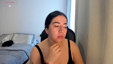 _miss_coco_ online show from 03/24/26, 12:32