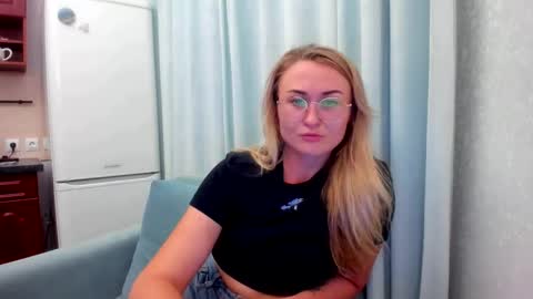 Eva online show from 09/08/25, 08:08