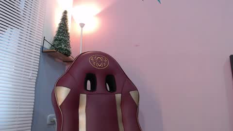 Snapshot of _miss_hinata_ chatting on 12/28/24, 07:54 Hinata 3 online show from 12/28/24, 07:54