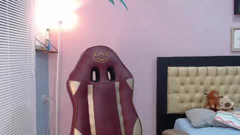 Snapshot of _miss_hinata_ chatting on 01/19/25, 09:34 Hinata 3 online show from 01/19/25, 09:34