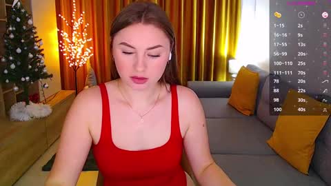 Mia online show from 12/24/24, 11:06