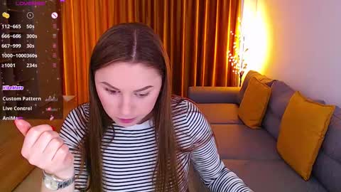 Mia online show from 02/16/25, 09:15