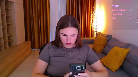 Snapshot of _miss_mia chatting on 06/03/26, 06:49 Mia online show from 06/03/26, 06:49