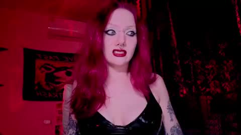 Miss Eva. if anyone in NYK to fuck here is sissy sn -  online show from 06/30/26, 10:22