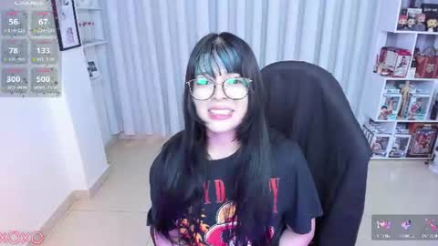 Snapshot of _misshoneyxx chatting on 07/08/26, 03:49 Hanna Idependent Model online show from 07/08/26, 03:49